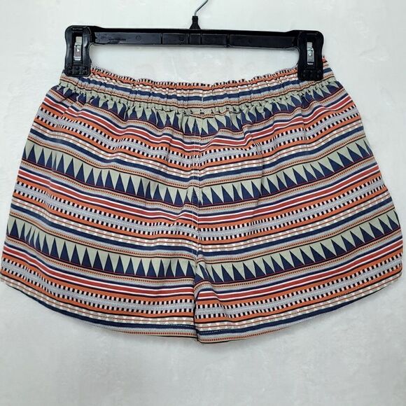 Patagonia Barely Baggie Shorts Size Small - Picture 4 of 7